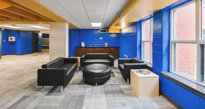 Residence & Conference Centre - Welland