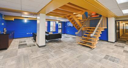 Residence & Conference Centre - Welland