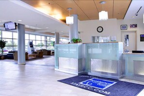 Reception - Residence & Conference Centre - Oshawa (Oshawa)