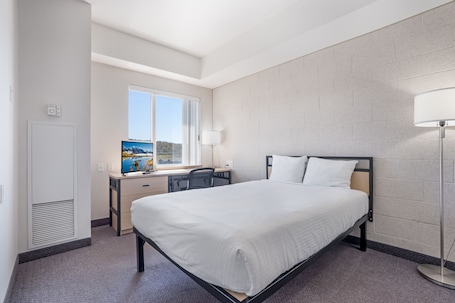 Suite, 2 Bedrooms, Kitchenette | 2 bedrooms, desk, laptop workspace, blackout drapes. Residence & Conference Centre - Niagara-on-the-Lake