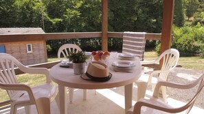 Chalet, 2 Bedrooms, Accessible (5 personnes) | Terrace/patio