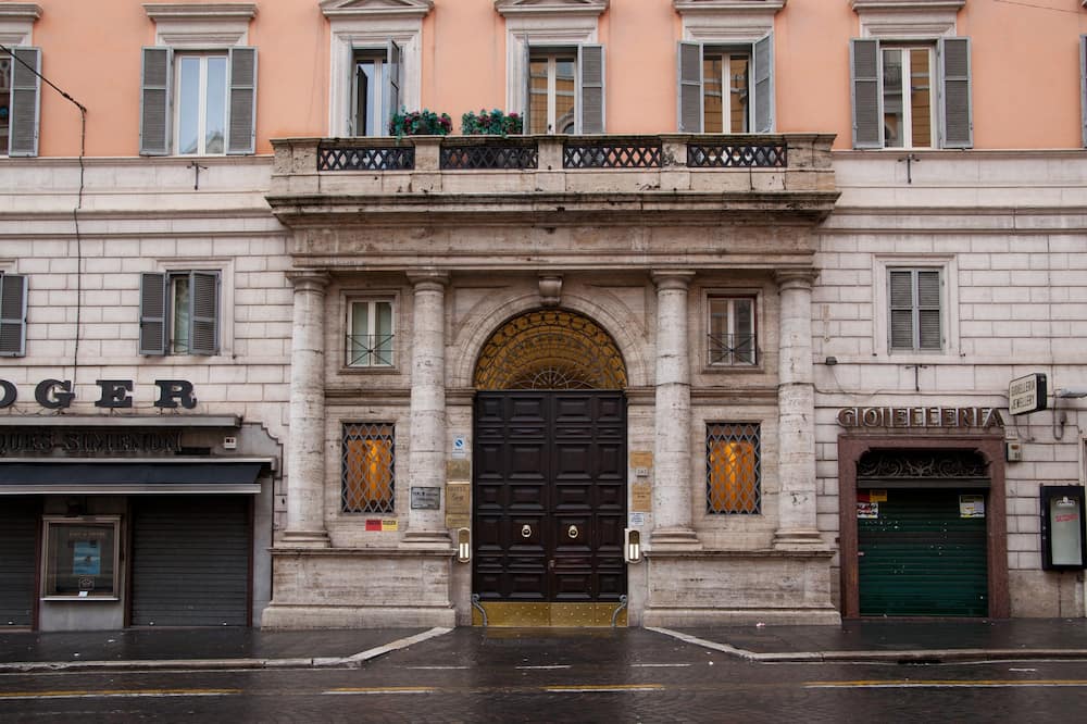 Magnifico Rome