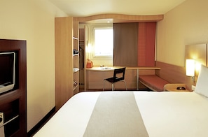 Double Room, 1 Double Bed (New Sleep Easy Concept)