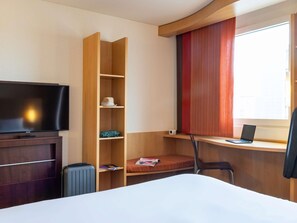 Double Room, 1 Double Bed (New Sleep Easy Concept) - ibis Basel Bahnhof (Basel)