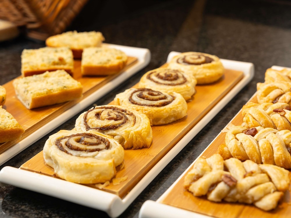 ibis Basel Bahnhof by null