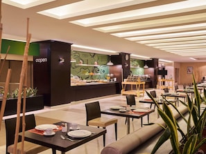 Daily buffet breakfast for a fee - ibis Amman (Amman)