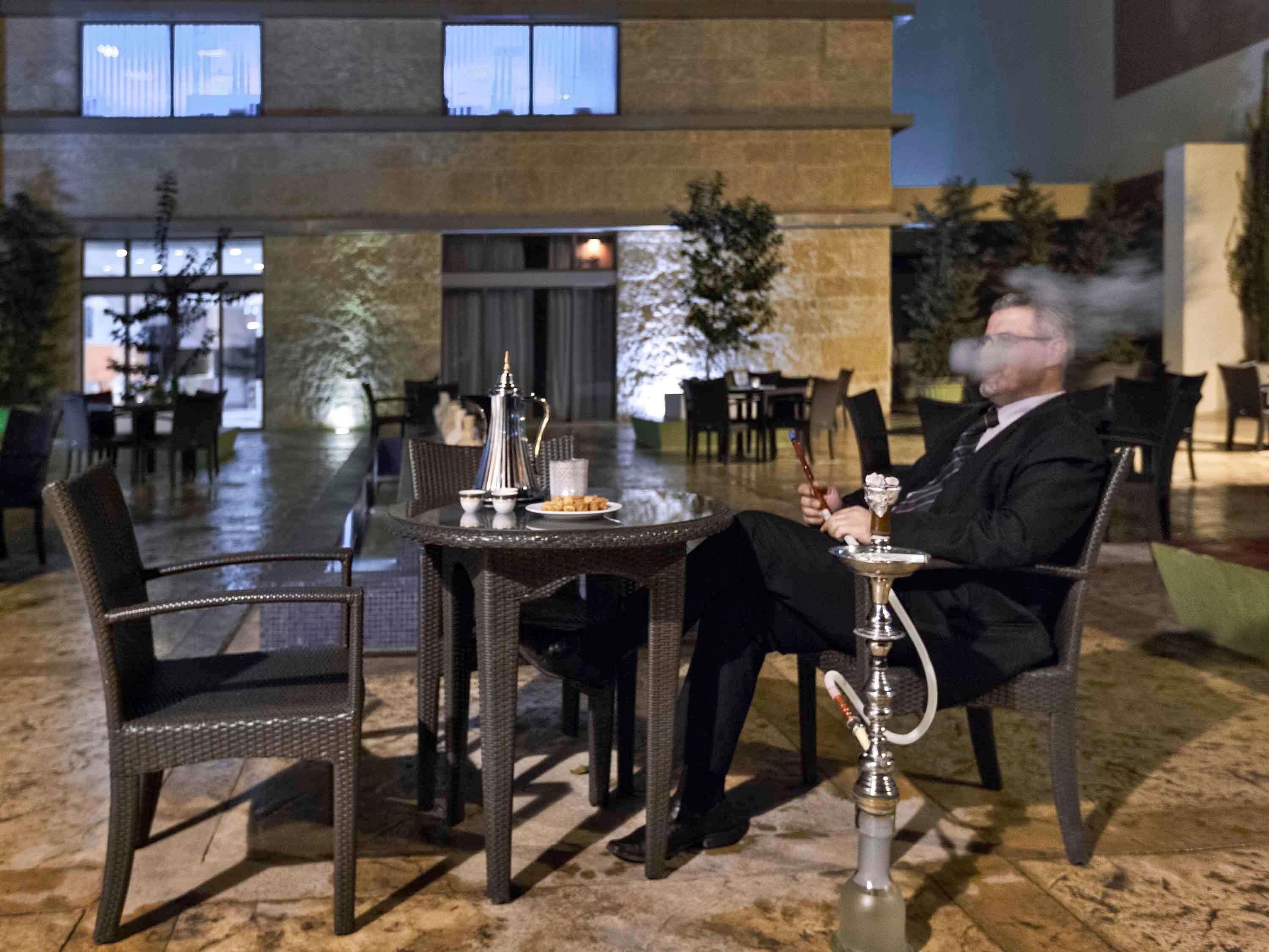 بار (في المنشاة)
