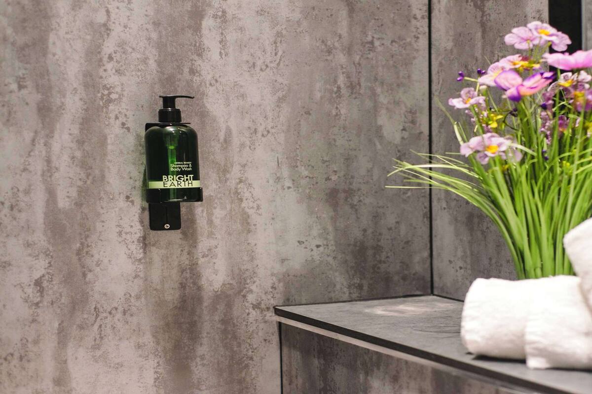 superior suite, 1 double bed, non smoking | fitness facility