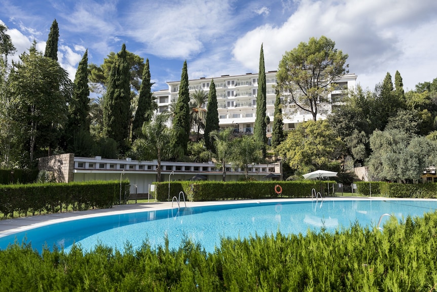 Córdoba’s Courtyards of Paradise: A Guide to the City’s Most Charming Luxury Hotels