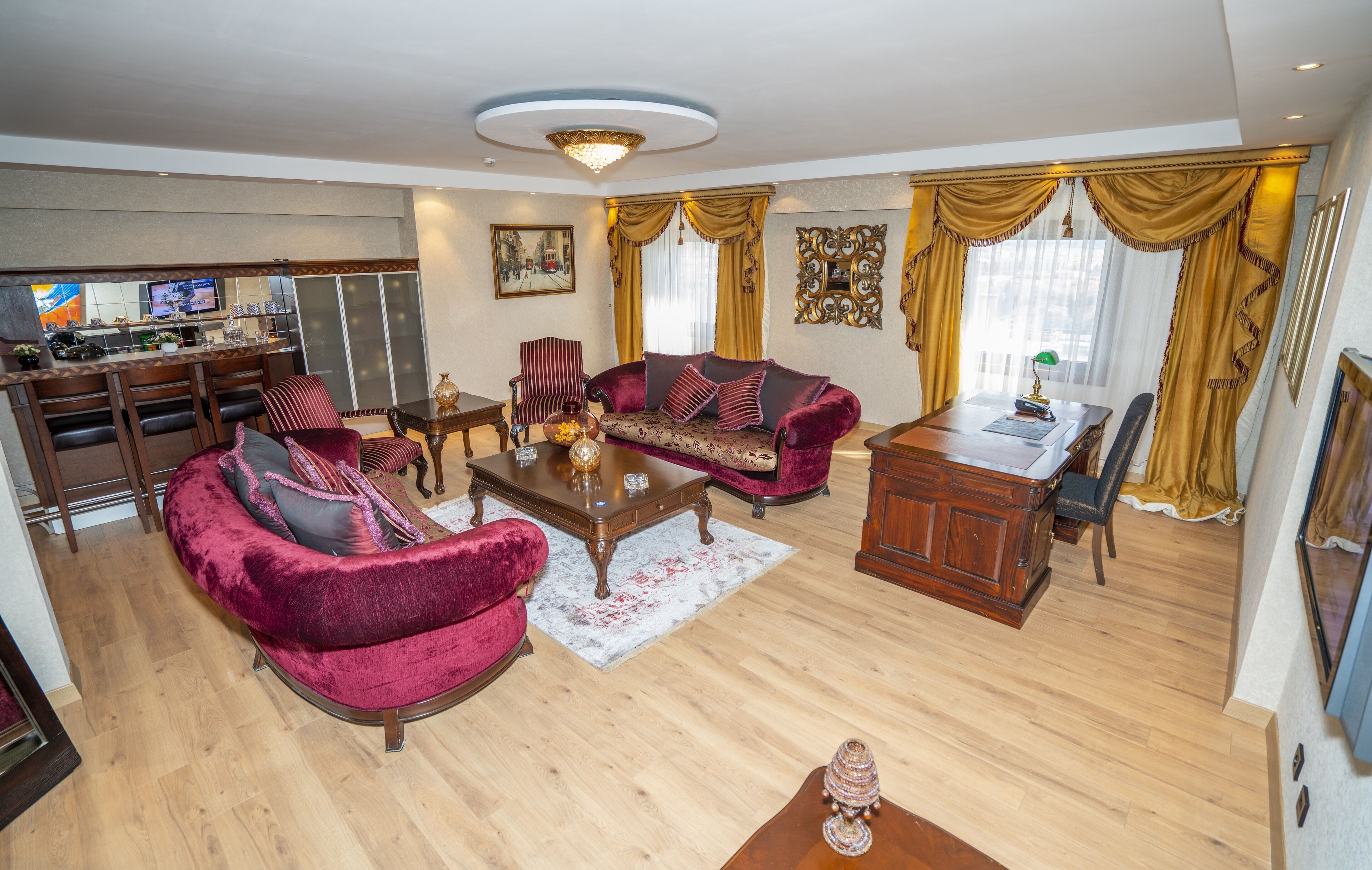 Presidentiële kamer | Luxe beddengoed, Select Comfort-bedden, een minibar