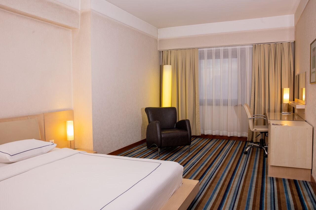 Premium bedding, Select Comfort beds, minibar, in-room safe