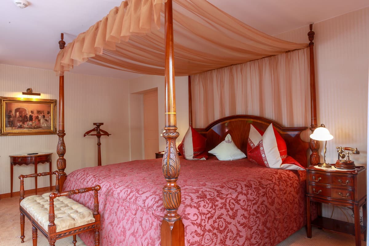 Suite (Ab 3 Zimmern nicht kostenfrei stornierbar)