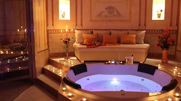 室内 SPA 浴缸