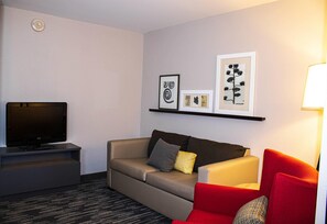 Premium bedding, desk, blackout curtains, soundproofing - Country Inn & Suites by Radisson, Carlisle, PA (Carlisle)