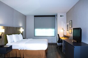 Premium bedding, desk, blackout drapes, soundproofing - Country Inn & Suites by Radisson, Carlisle, PA (Carlisle)
