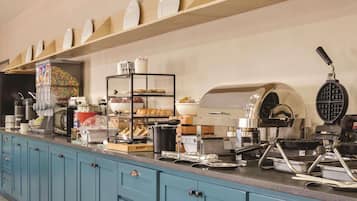 Colazione a buffet inclusa, servita tutte le mattine 