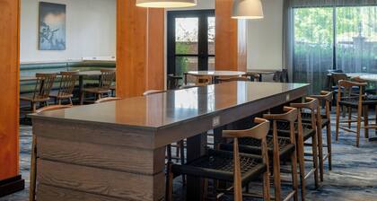 Fairfield Inn & Suites by Marriott Santa Maria