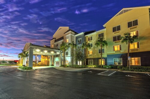 Fairfield Inn & Suites by Marriott Naples