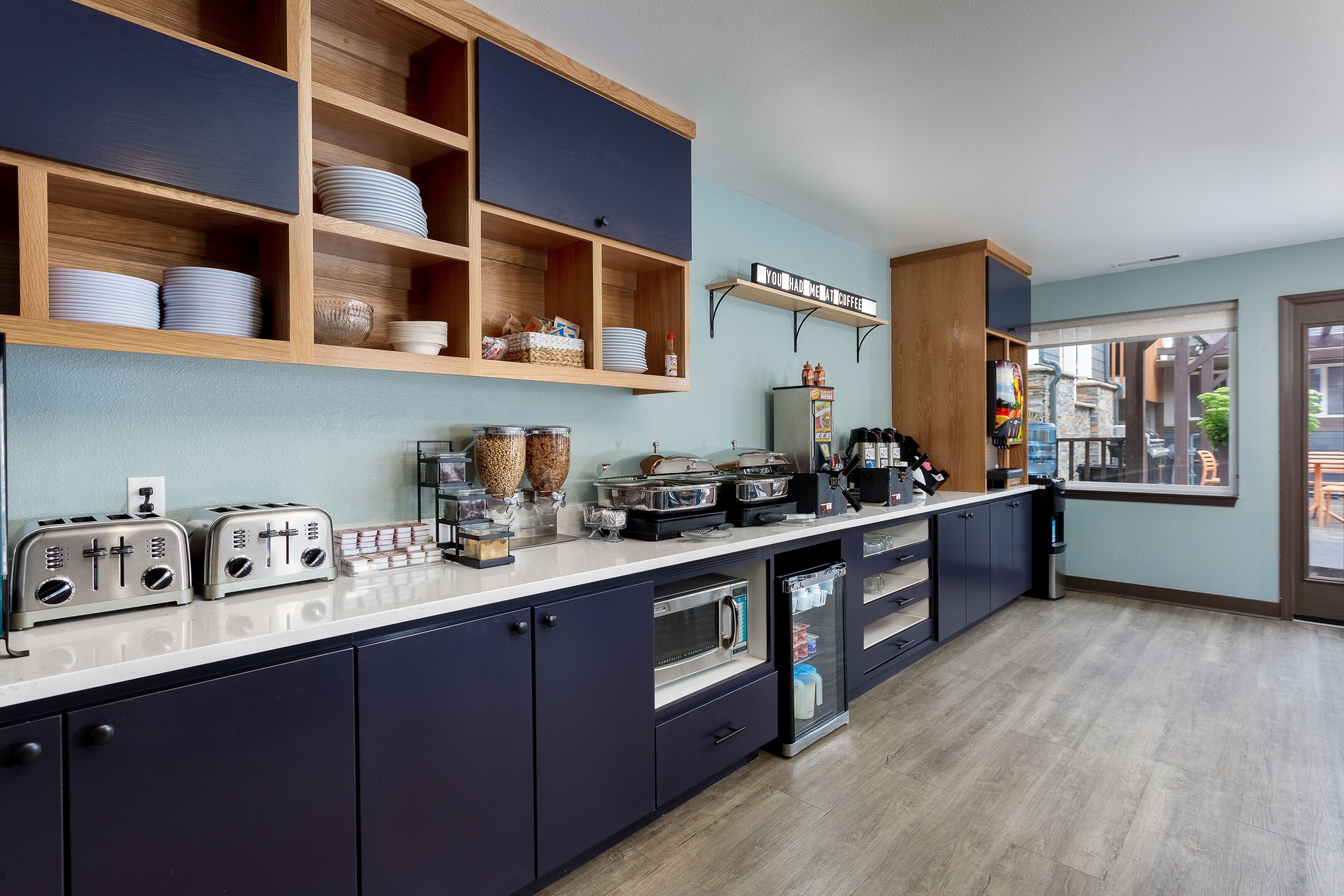 free daily continental breakfast