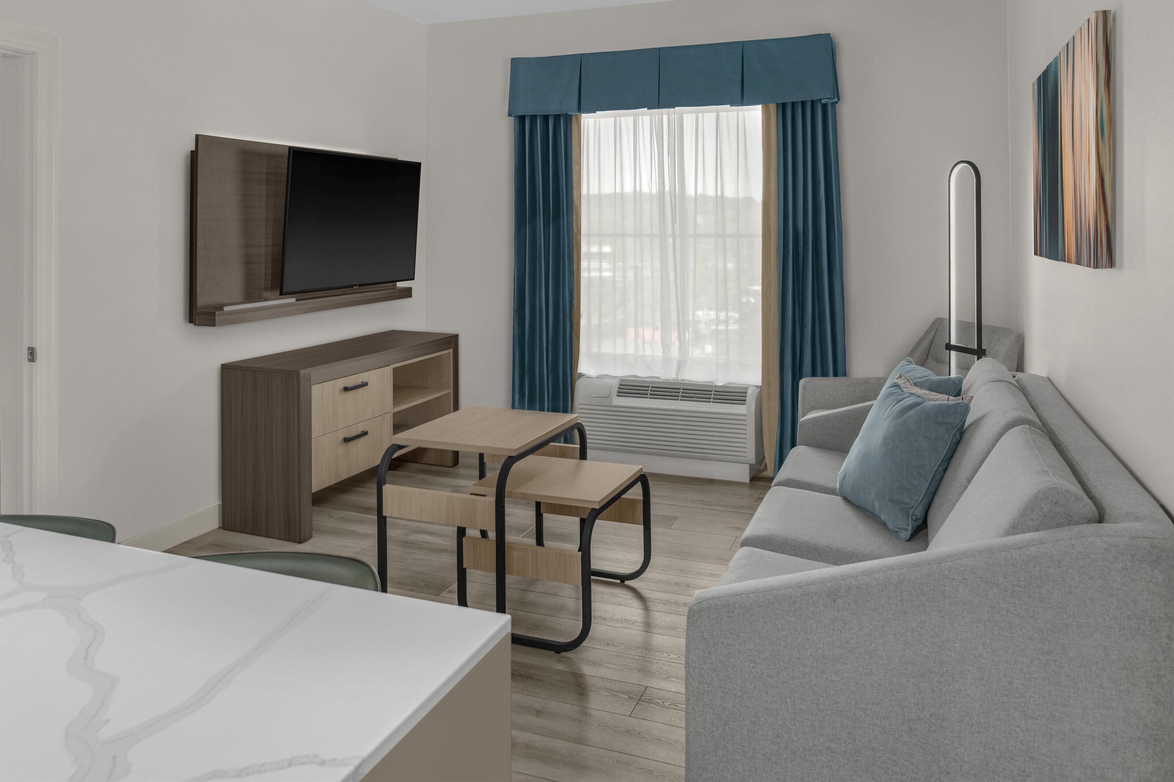 55-inch tv with cable channels