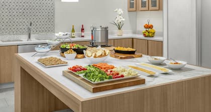 Homewood Suites by Hilton Fayetteville