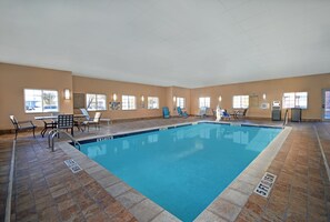 Indoor pool - Candlewood Suites Sumter by IHG (Sumter)