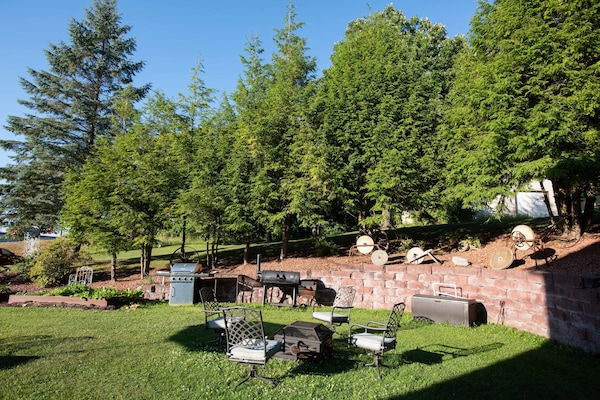 BBQ/picnic area