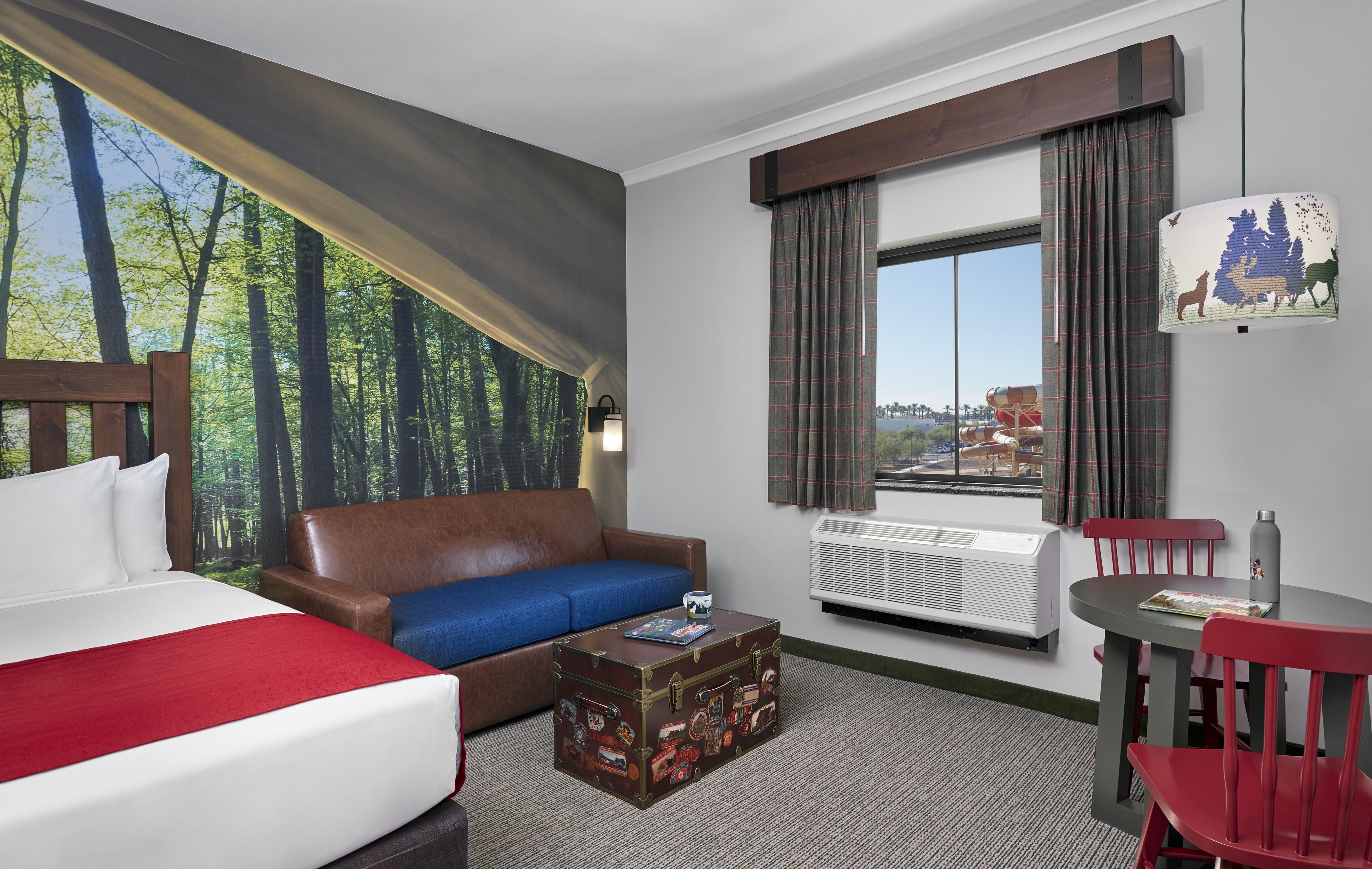 family suite - water park included | in-room safe, iron/ironing board, internet, bed sheets