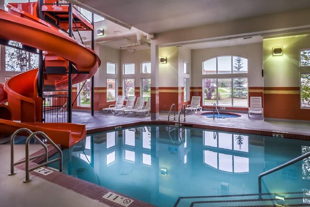 Service Plus Inns and Suites Calgary