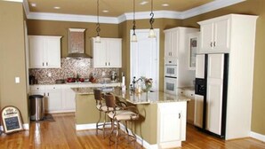 Interior - The Villa At Waters Edge (Belmont)