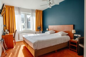 Comfort Double Room | 1 bedroom, hypo-allergenic bedding, in-room safe, desk