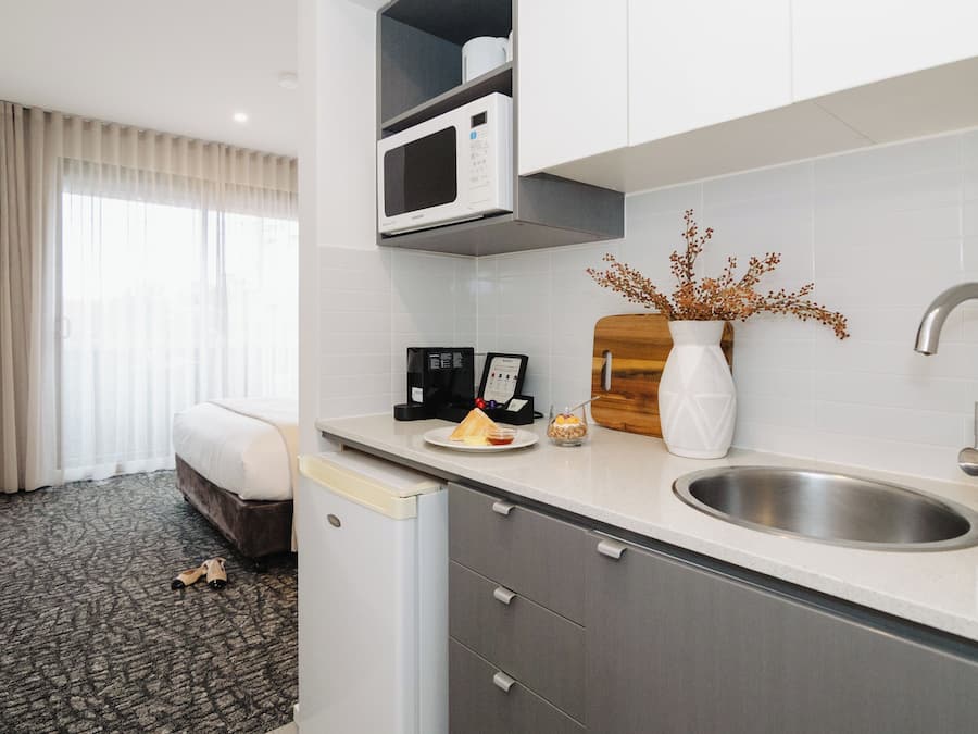 Coffee/tea maker, fridge, microwave, electric kettle