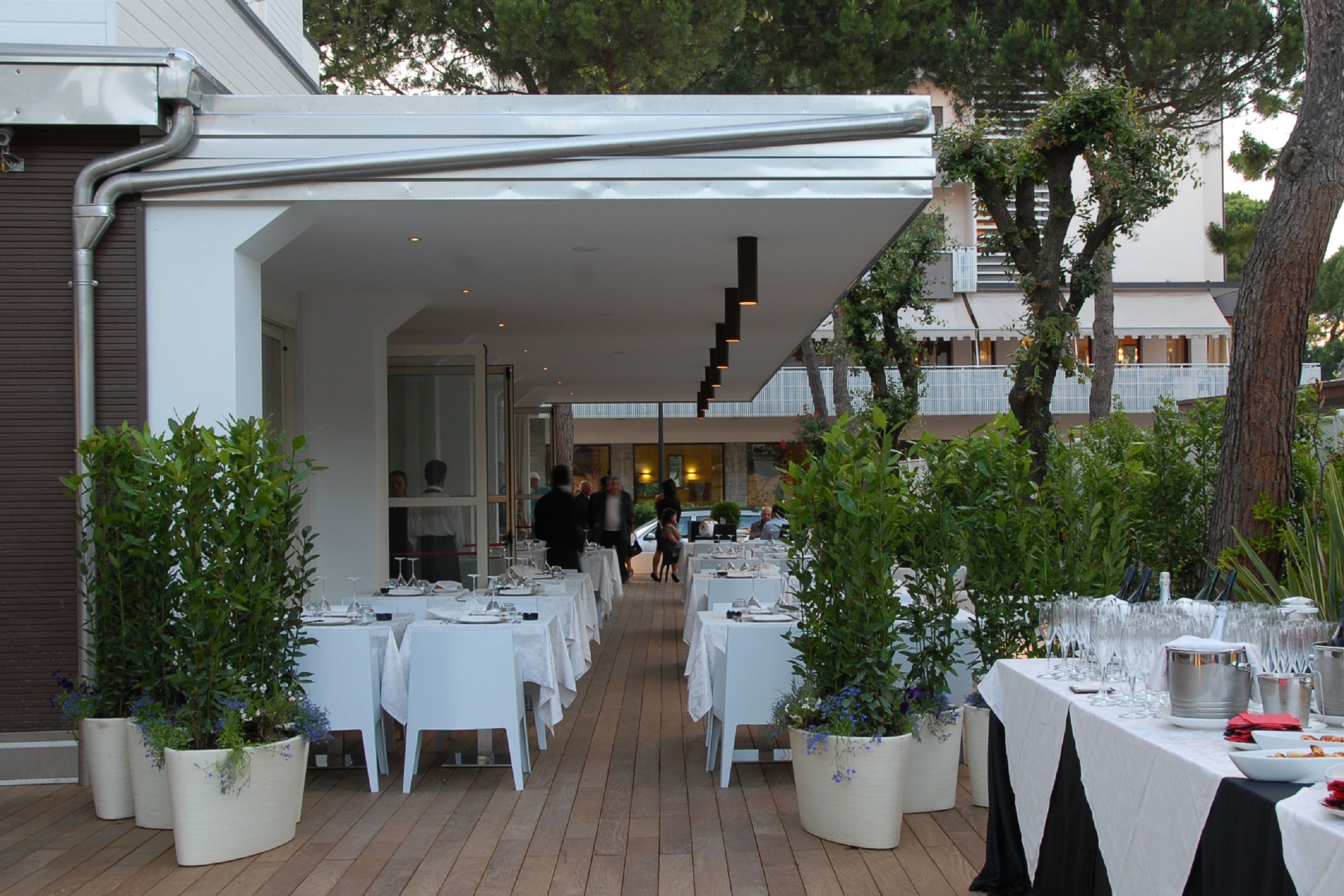 outdoor banquet area