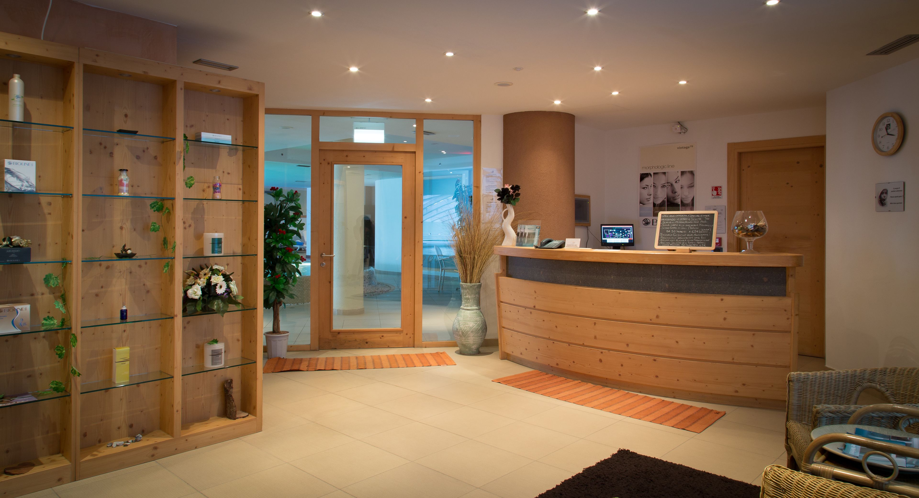 Turkish bath/hammam, body treatments, body scrubs, facials