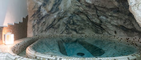 Bain turc/hammam, soins du corps, exfoliation, soins du visage