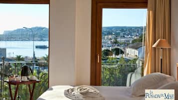 Minibar, coffres-forts dans les chambres, décoration personnalisée