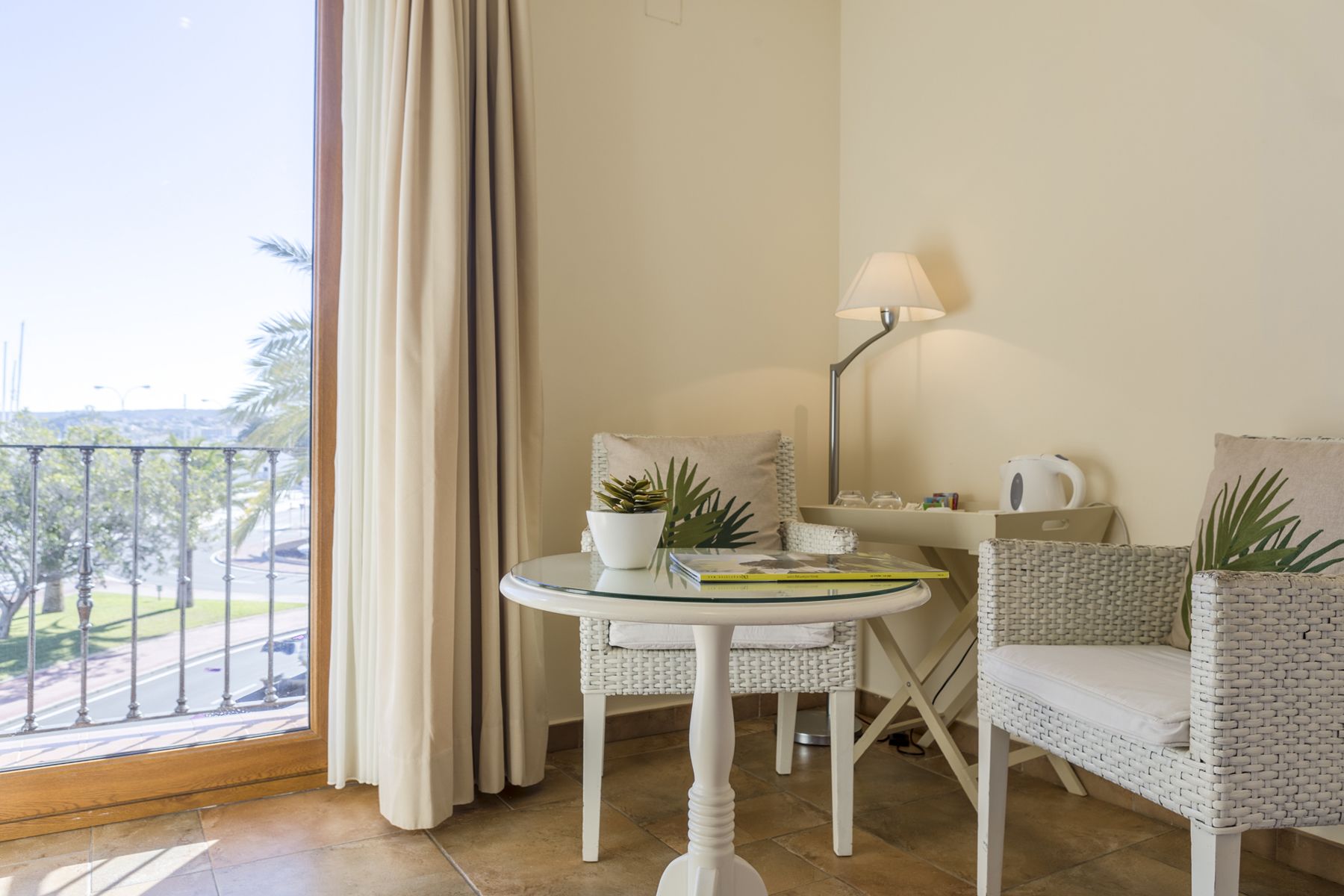 double or twin room, harbor view with terrace | 1 bedroom, minibar, in-room safe, individually decorated