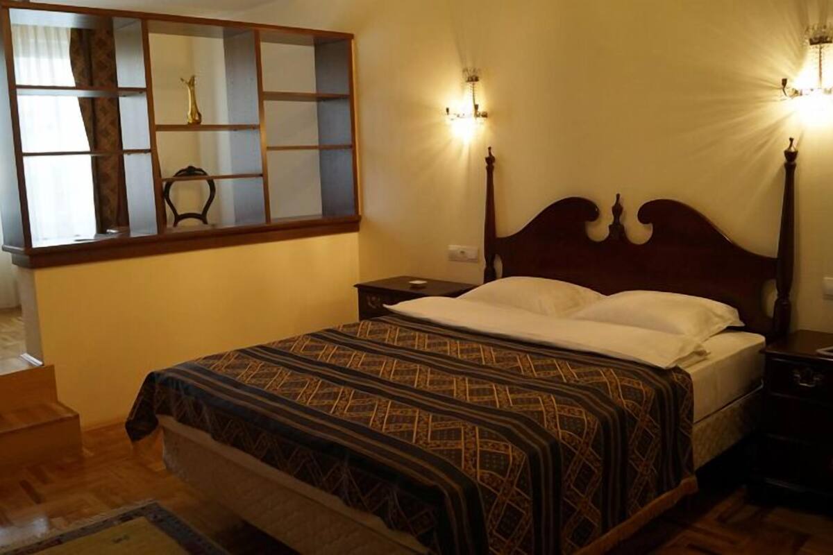 Superior Double or Twin Room | Minibar, in-room safe, desk, soundproofing