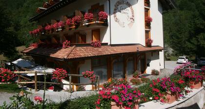 Hotel Garni Lago Nembia