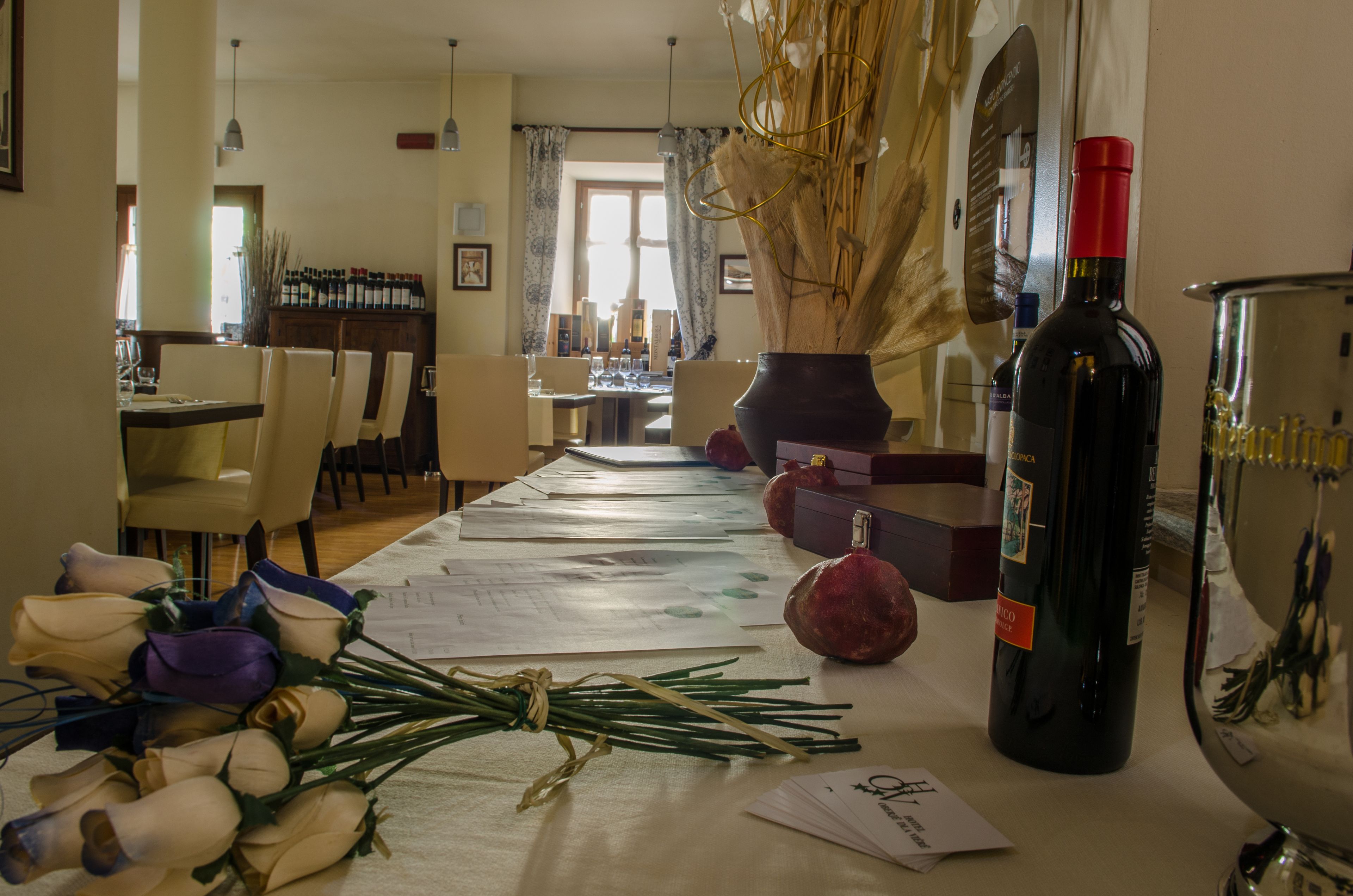 Servizio di colazione, pranzo, cena e brunch