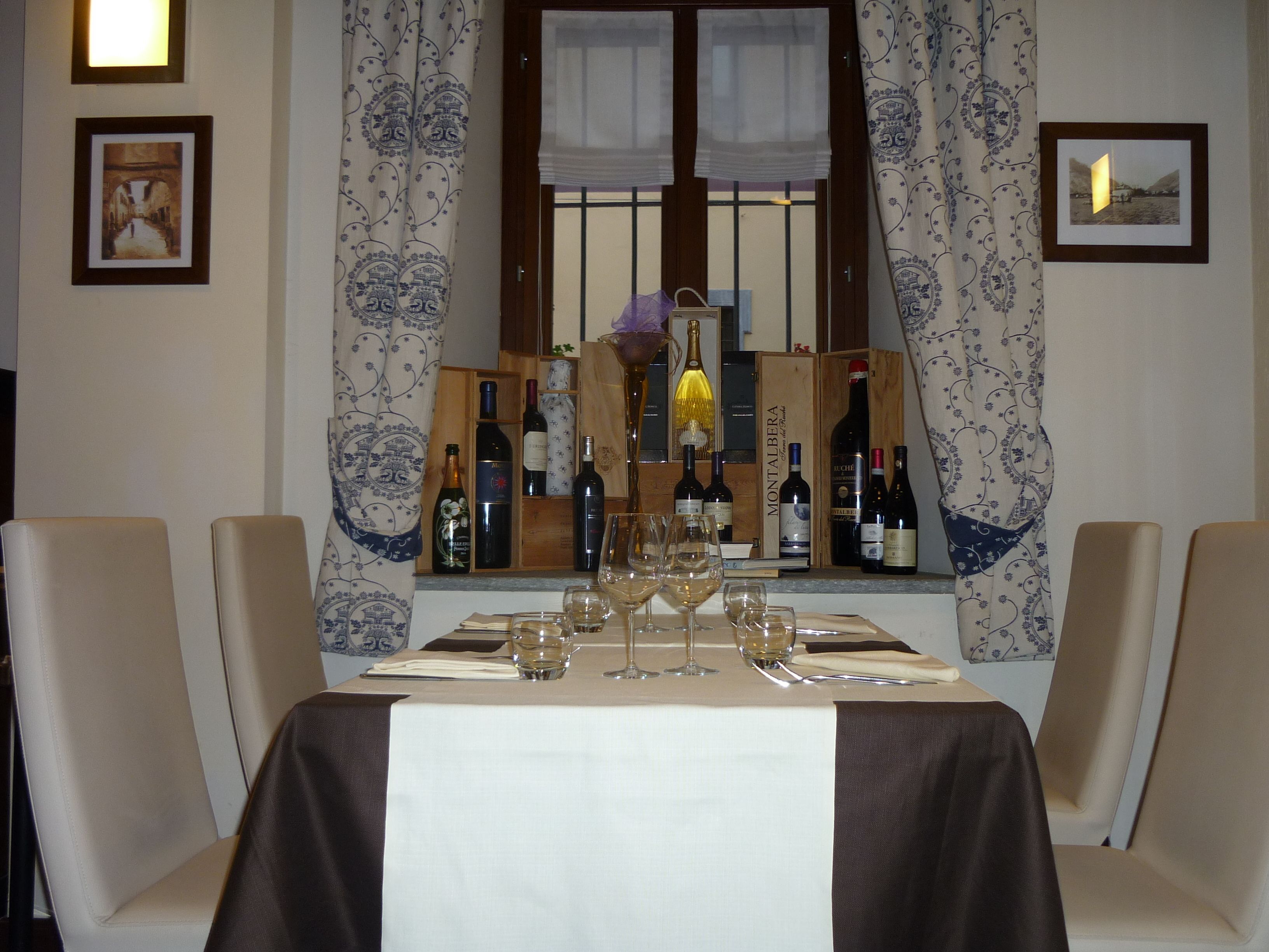 breakfast, lunch, dinner served; mediterranean cuisine