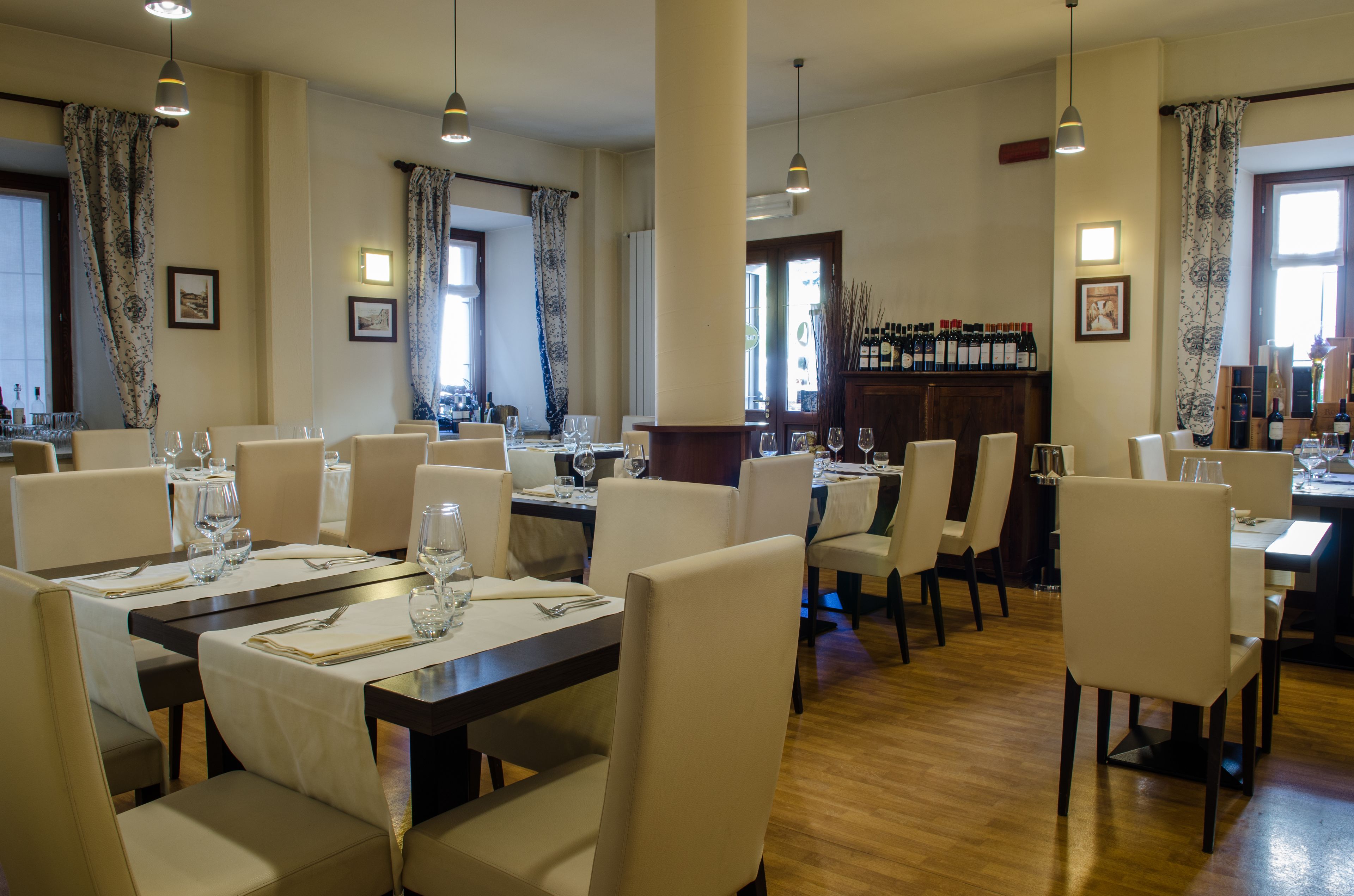 Se sirven desayunos, comidas, cenas y cocina mediterránea 