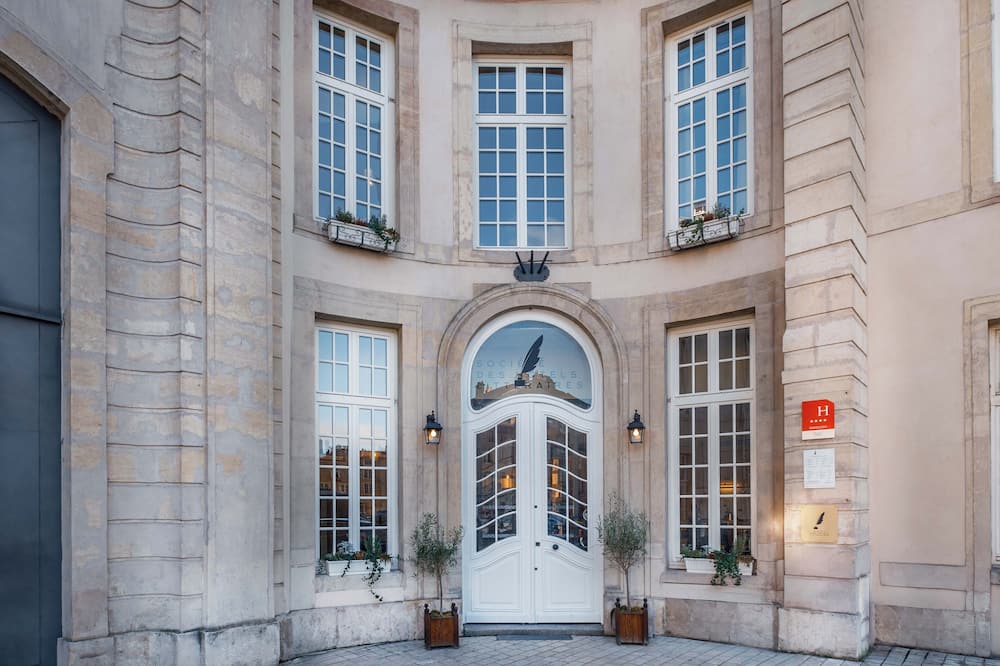 Hôtel Littéraire Stendhal et Spa