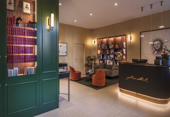 Hôtel Littéraire Stendhal et Spa