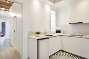 4 bedrooms, individually decorated, individually furnished