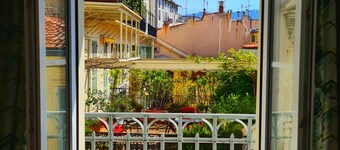 Le Petit Trianon et Le Charme des Suites