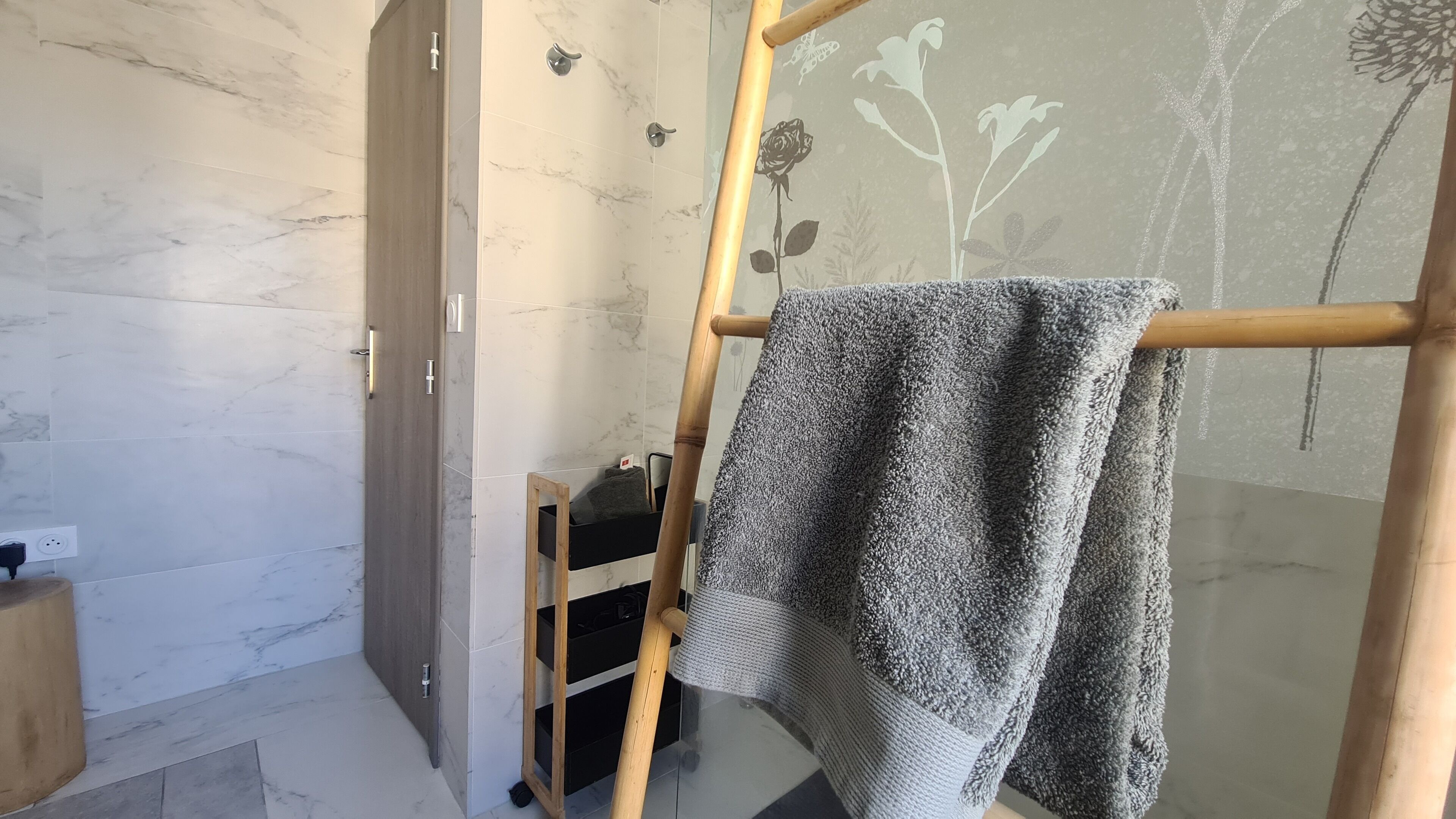 Foto - Le Petit Trianon et le Charme des Suites