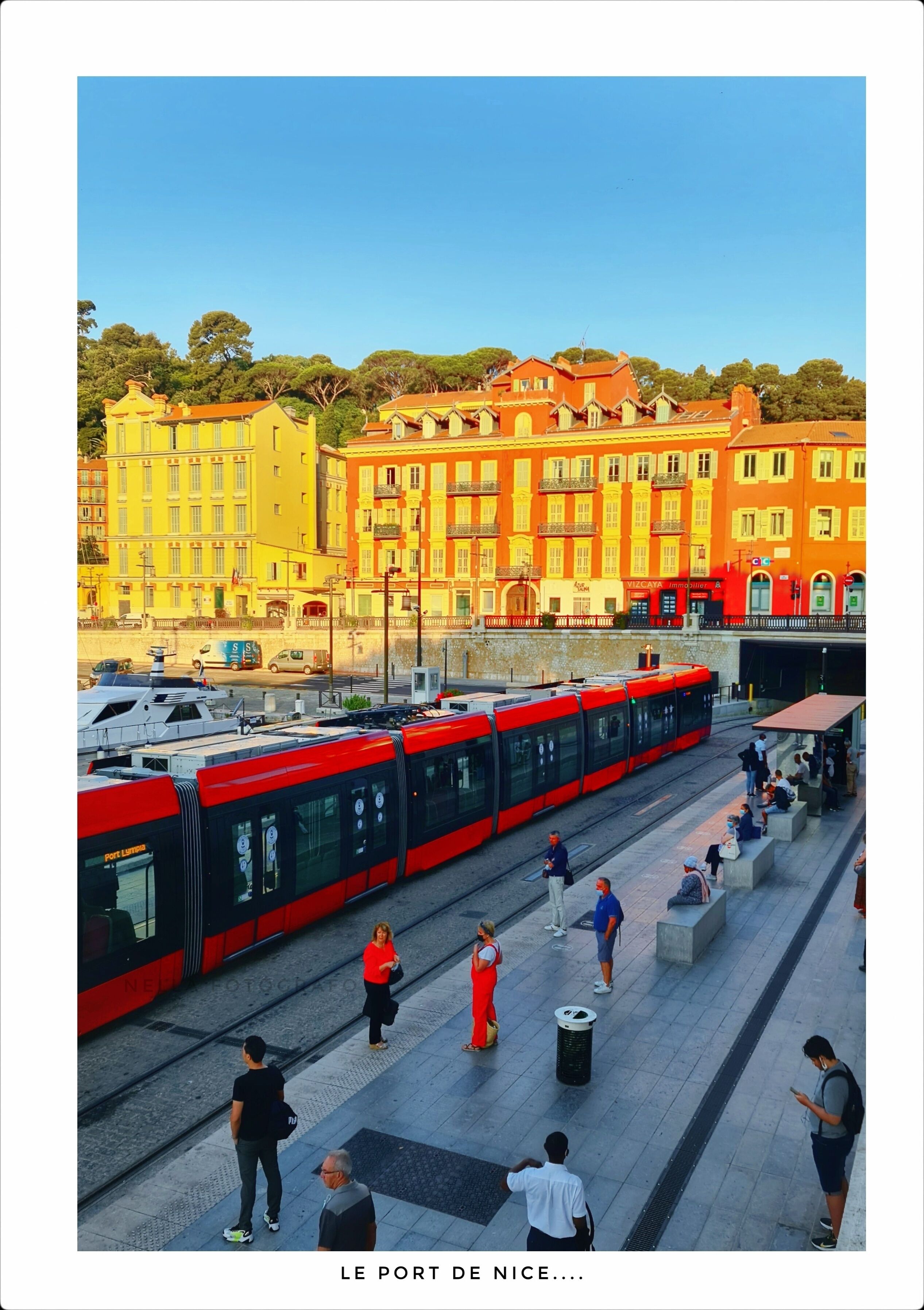 Foto - Le Petit Trianon et le Charme des Suites
