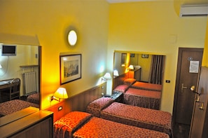 Down comforters, desk, laptop workspace, free WiFi