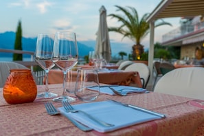 Breakfast, lunch and dinner served - Hotel Eden (Brenzone sul Garda)